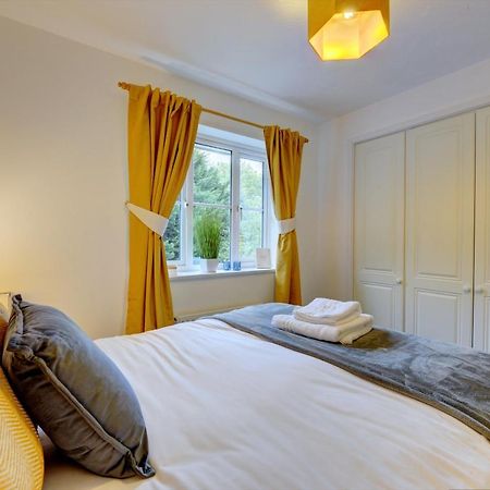 Modern 2 Bed House Sleeps 6 Southam Town Centre - Inspire Homes Ltd Ngoại thất bức ảnh