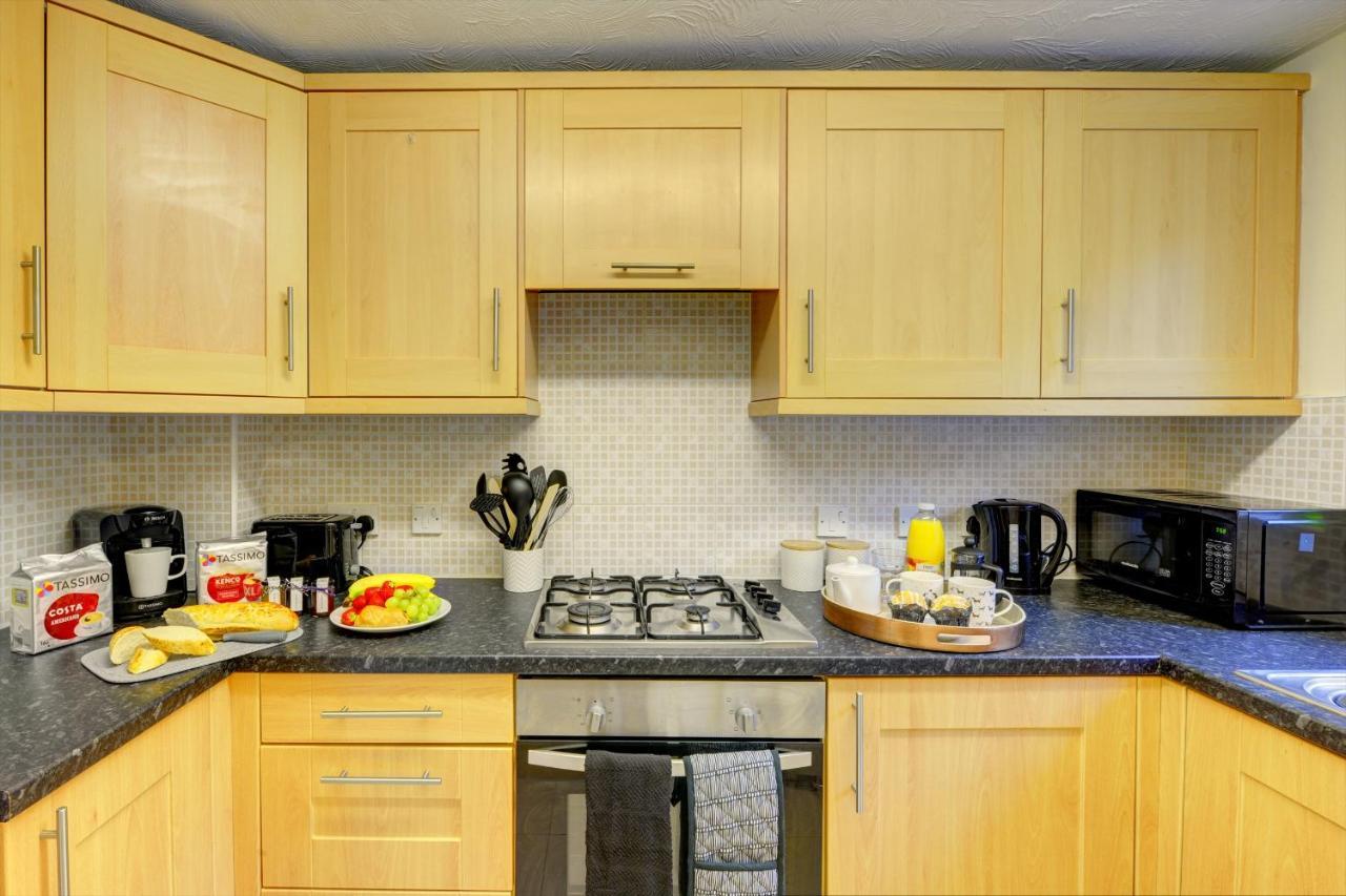Modern 2 Bed House Sleeps 6 Southam Town Centre - Inspire Homes Ltd Ngoại thất bức ảnh