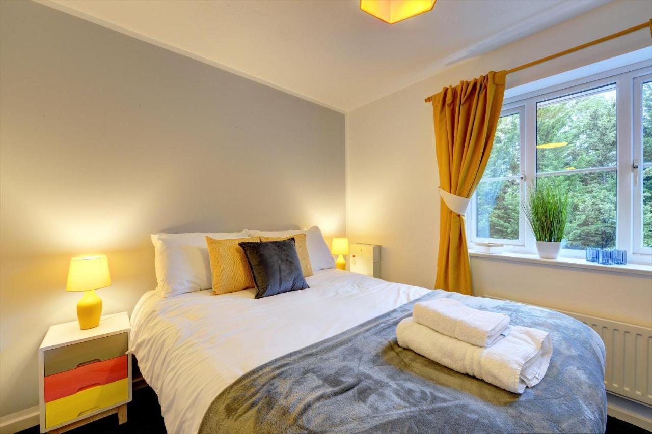 Modern 2 Bed House Sleeps 6 Southam Town Centre - Inspire Homes Ltd Ngoại thất bức ảnh